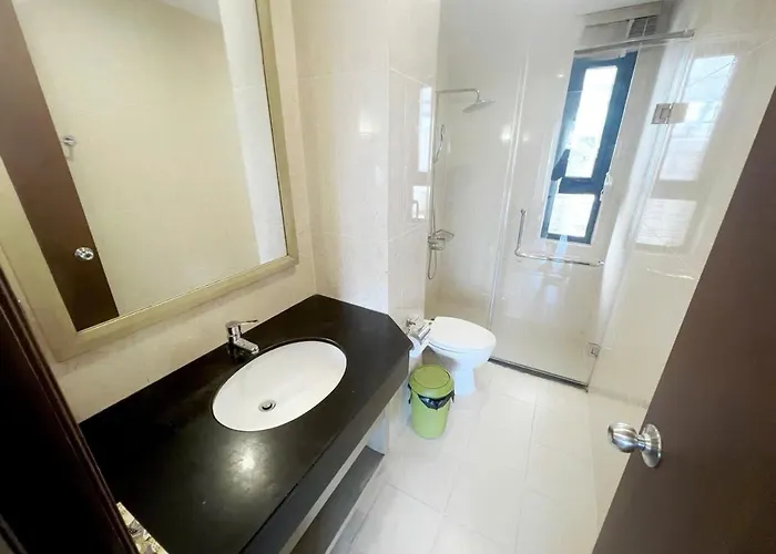 1,2,3 Bedrooms Icon40 Near Beach, Luxury