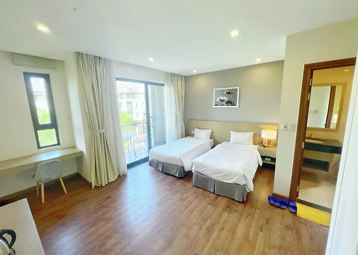 1,2,3 Bedrooms Icon40 Near Beach, Luxury