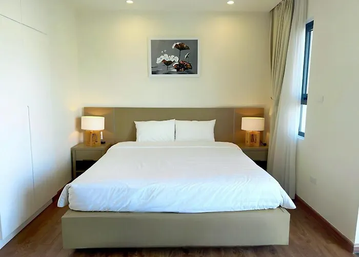1,2,3 Bedrooms Icon40 Near Beach, Luxury *