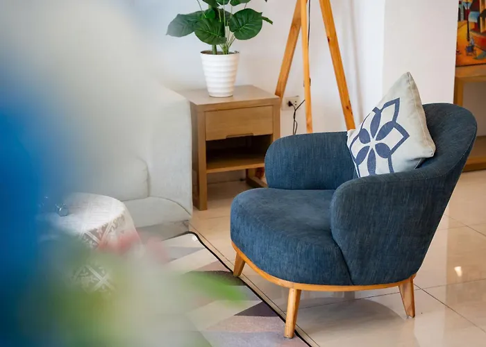 1,2,3 Bedrooms Icon40 Near Beach, Luxury Apartment