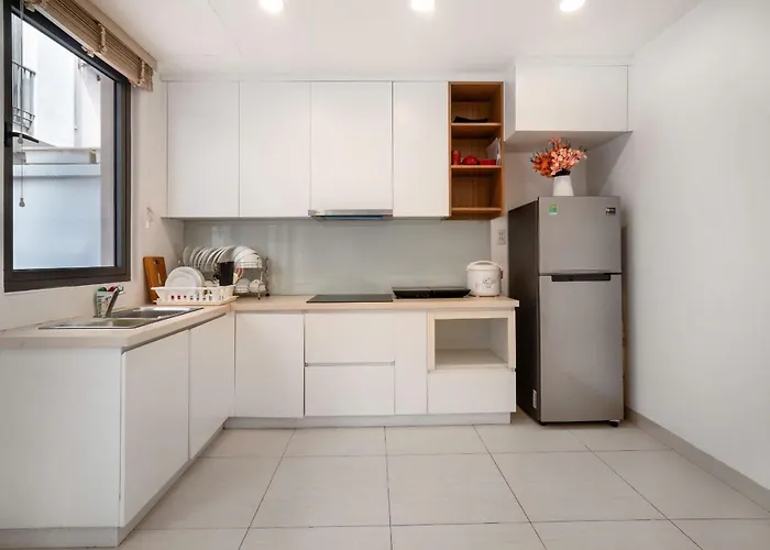 1,2,3 Bedrooms Icon40 Near Beach, Luxury *