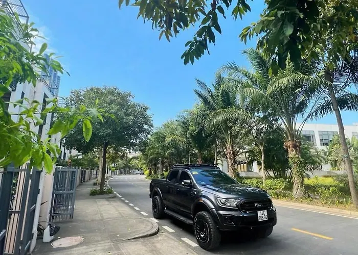 1,2,3 Bedrooms Icon40 Near Beach, Luxury * Ha Long
