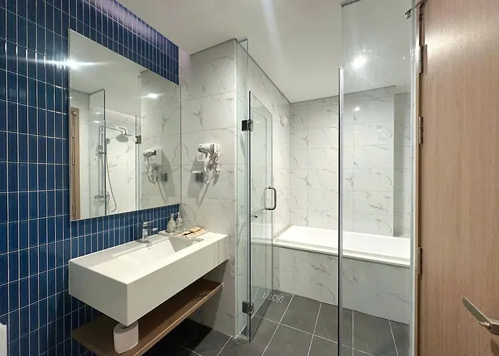 Apartment 1,2,3 Bedrooms Icon40 Near Beach, Luxury Ha Long