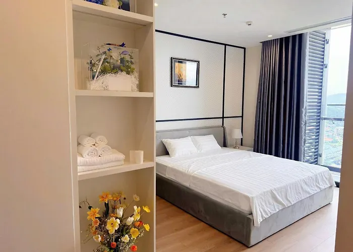 Apartment 1,2,3 Bedrooms Icon40 Near Beach, Luxury