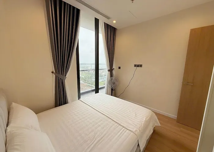 1,2,3 Bedrooms Icon40 Near Beach, Luxury