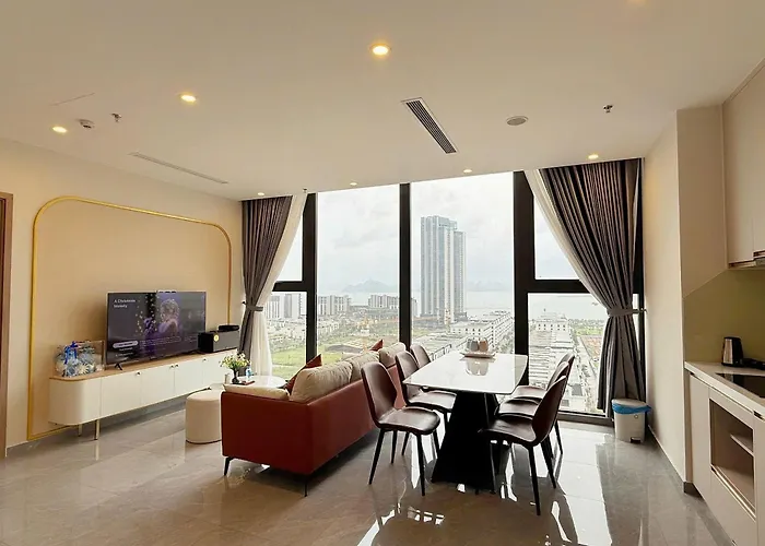 1,2,3 Bedrooms Icon40 Near Beach, Luxury Apartment *